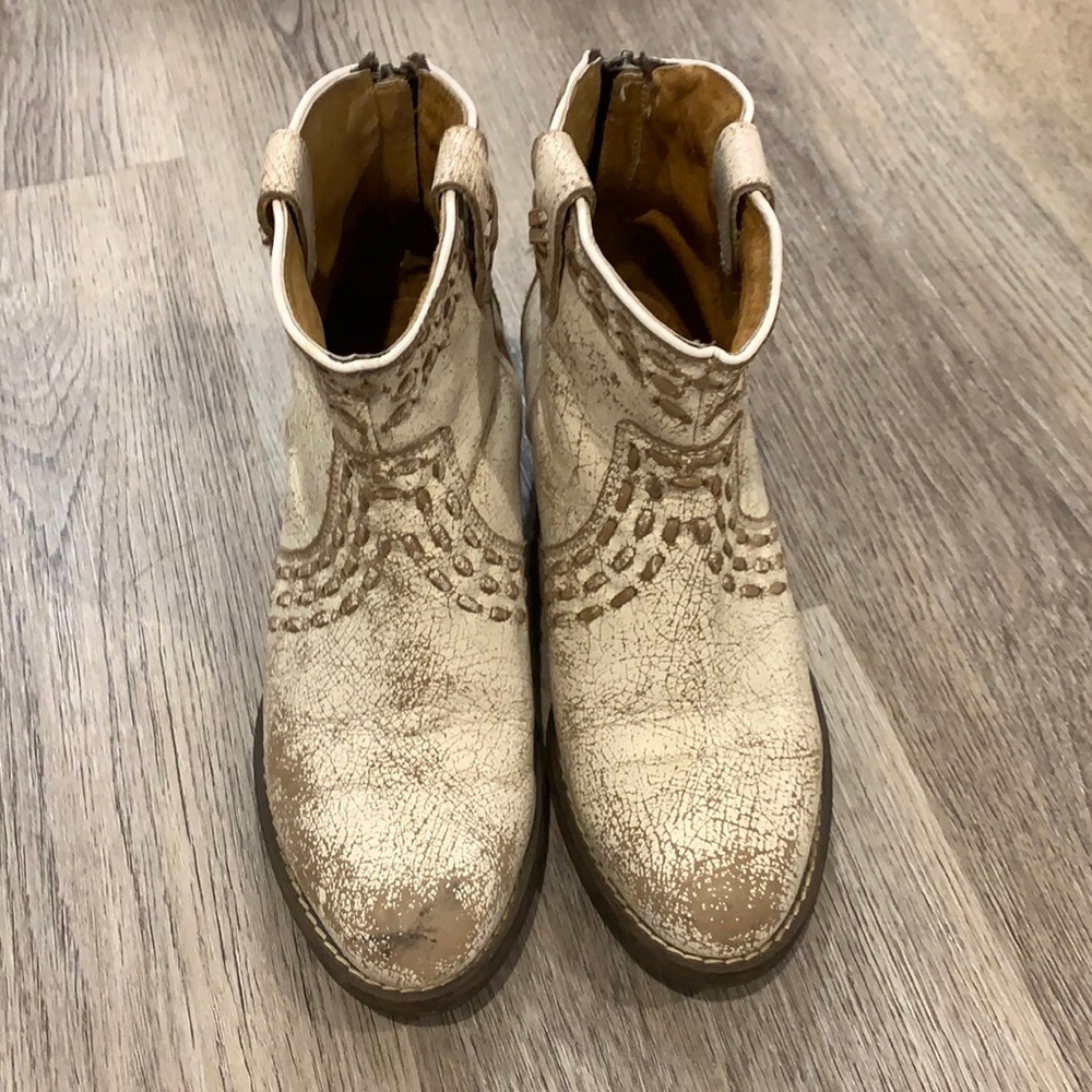 White ankle boots!